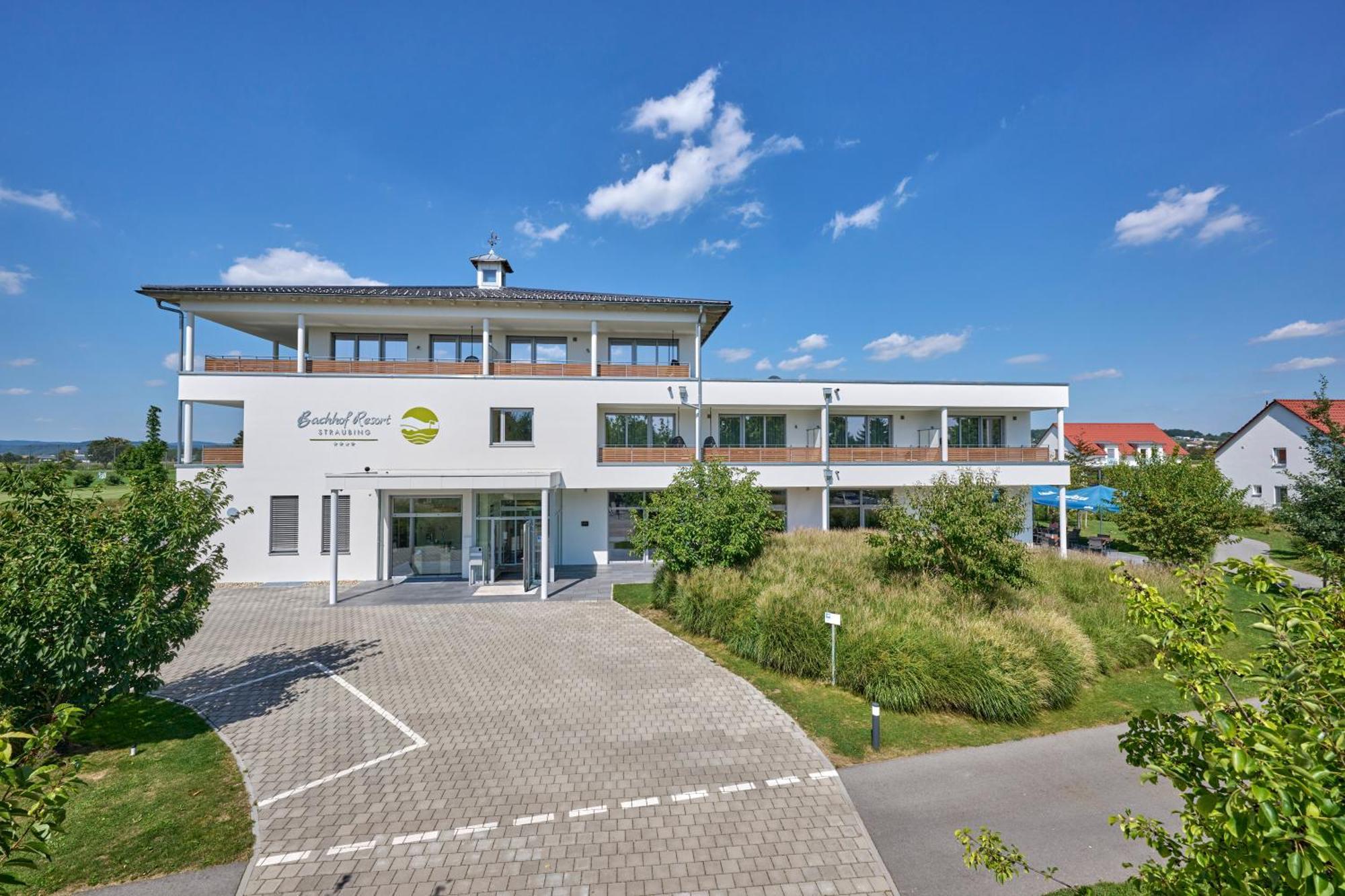 Bachhof Resort Hotel Kirchroth Экстерьер фото