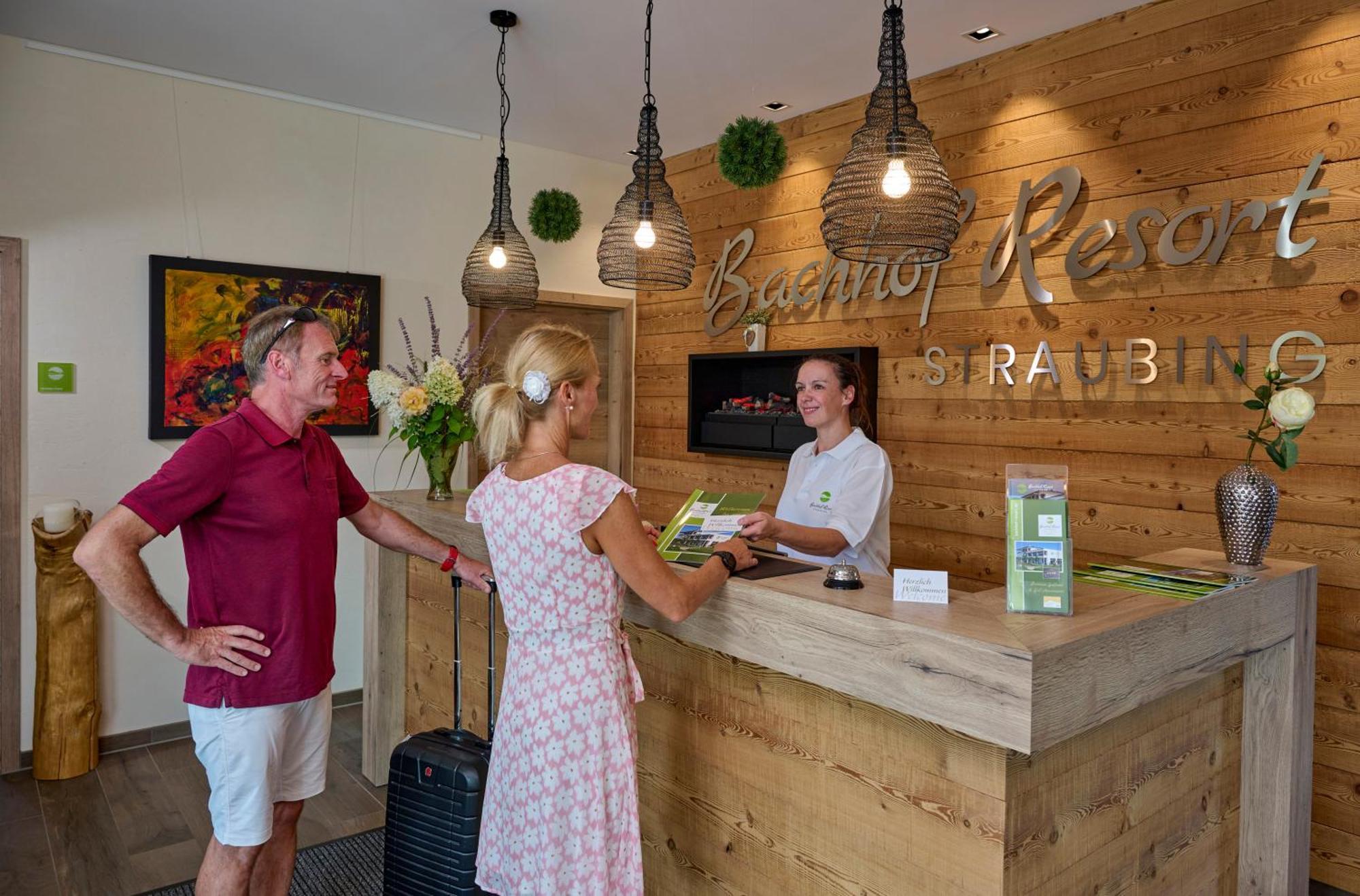 Bachhof Resort Hotel Kirchroth Экстерьер фото